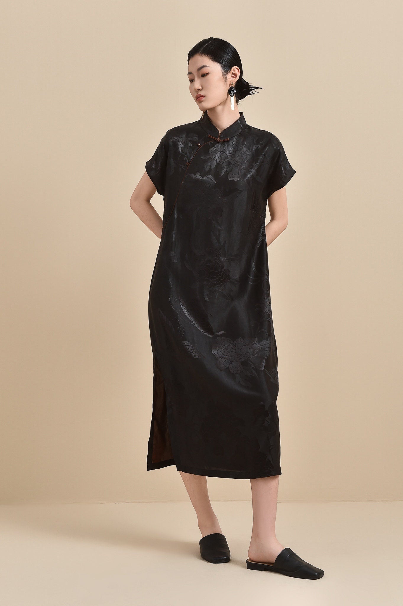 Modernized Chinese Style Jacquard Mud Silk Qipao/Cheongsam Dress, 100% Mulberry Silk, Natural Plant Dyed Floral Pattern, Summer/Autumn Dress