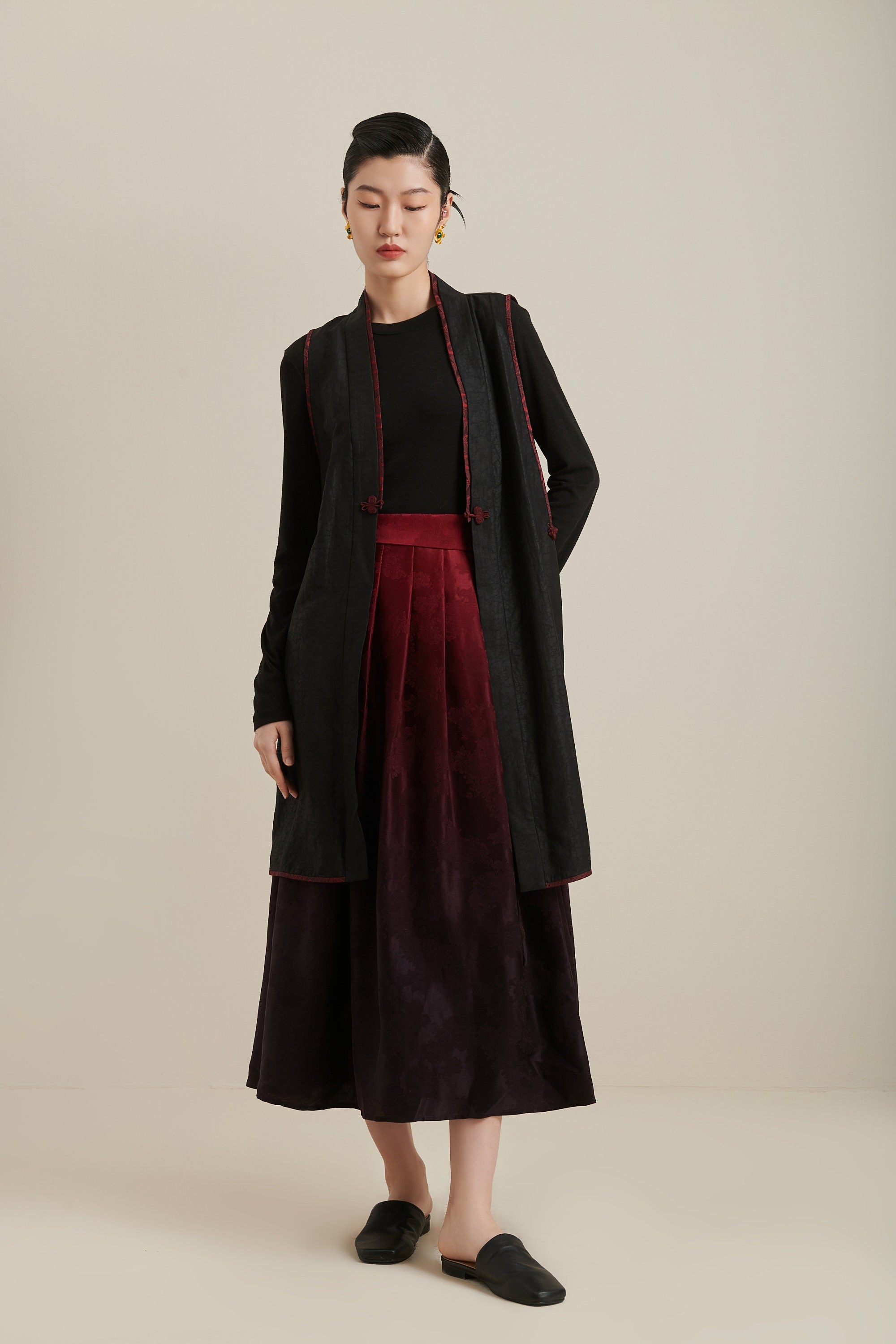 Burgundy Ombré Pleated Skirt