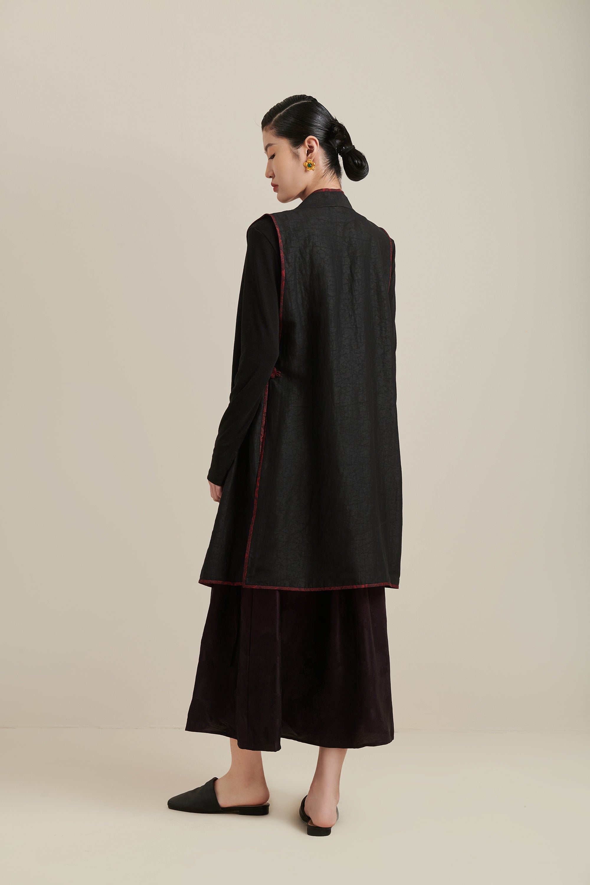 Burgundy Ombré Pleated Skirt
