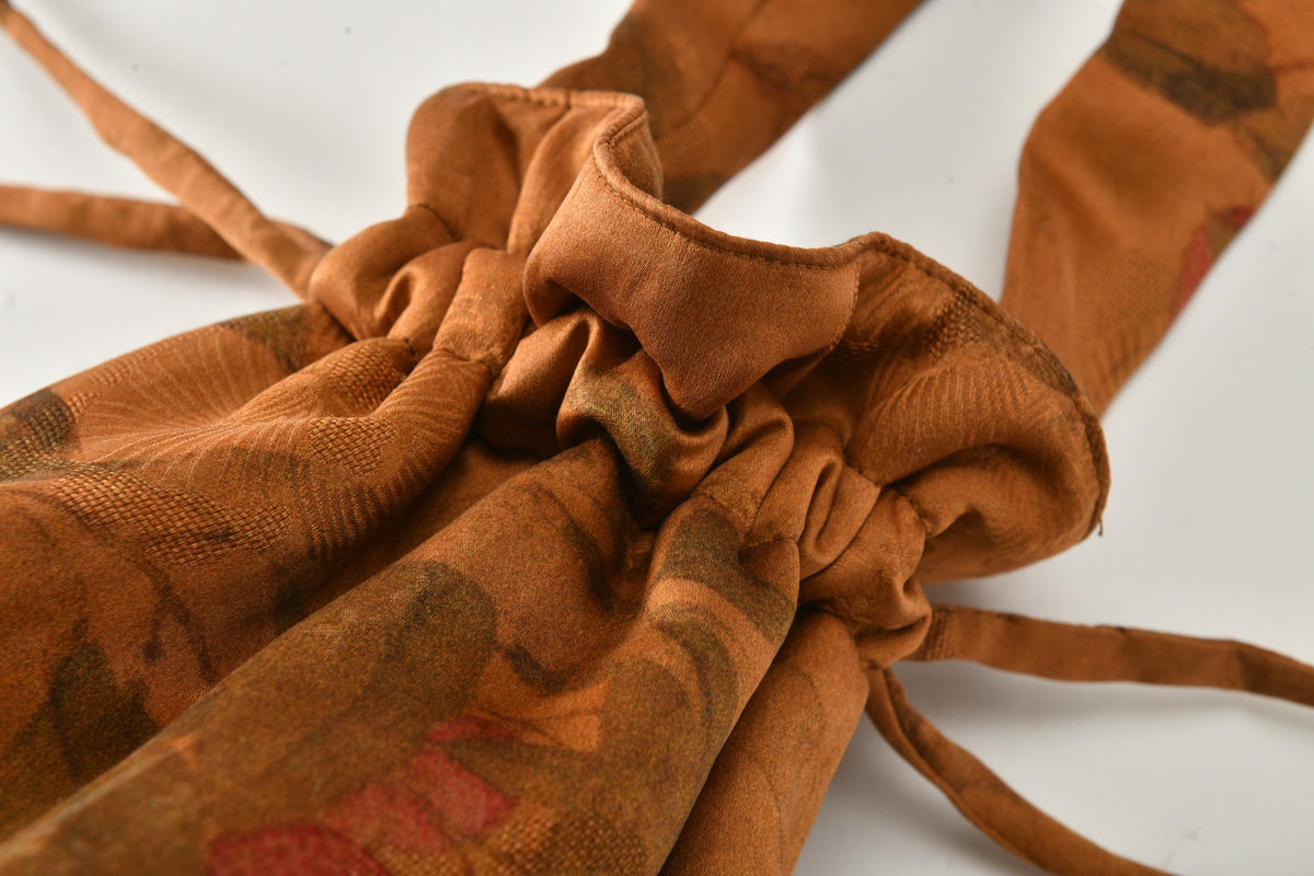Lychee Orchard Hua Luo Silk Drawstring Bucket Bag