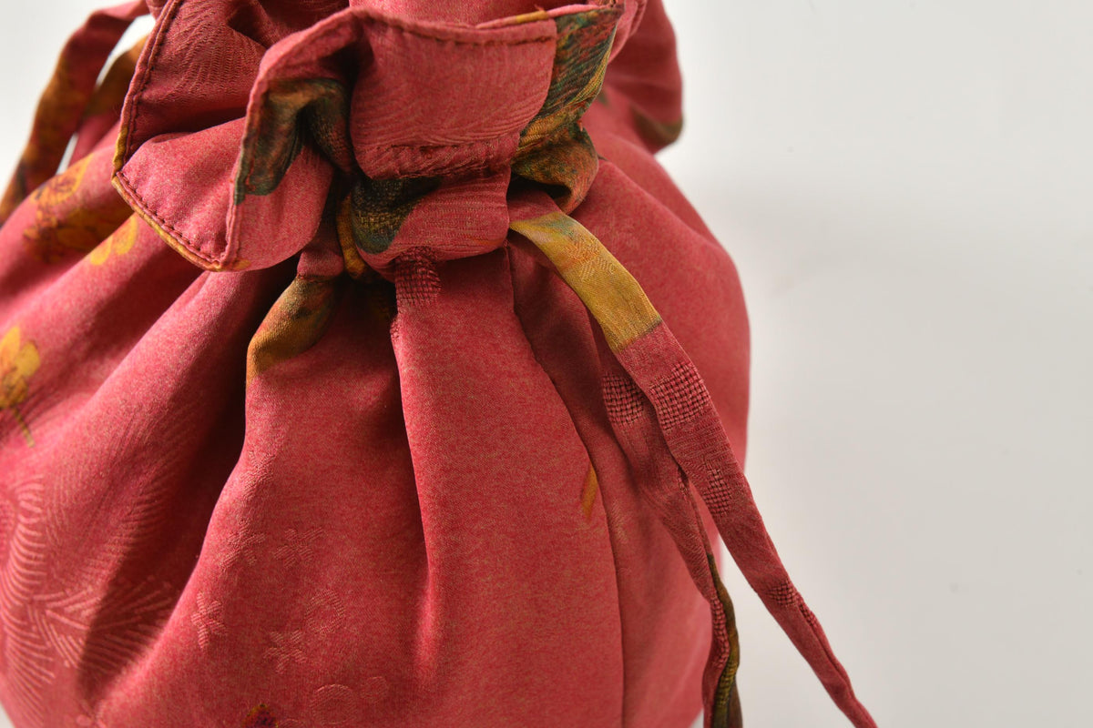 Coral Osmanthus Hua Luo Silk Drawstring Bucket Bag